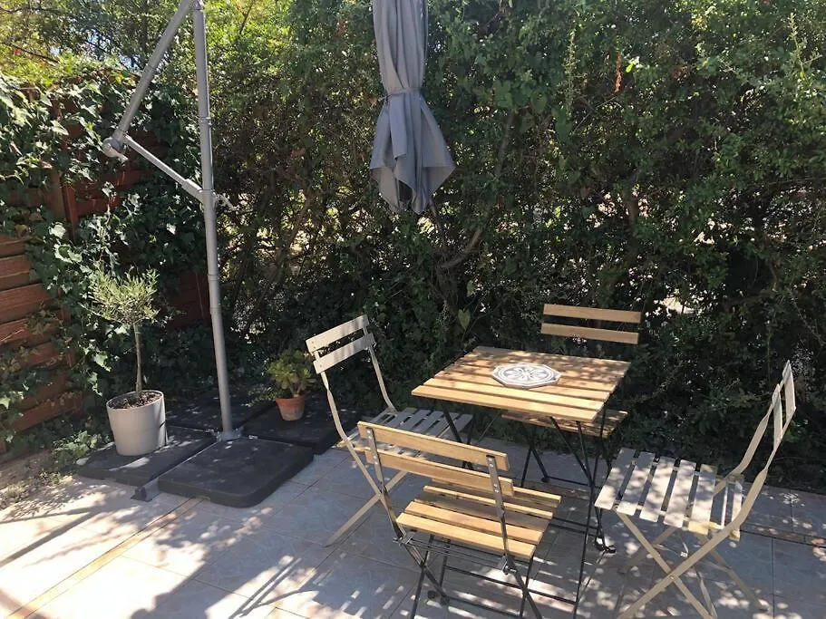 Grand Studio Veranda Et Terrasse Carqueiranne 0*,